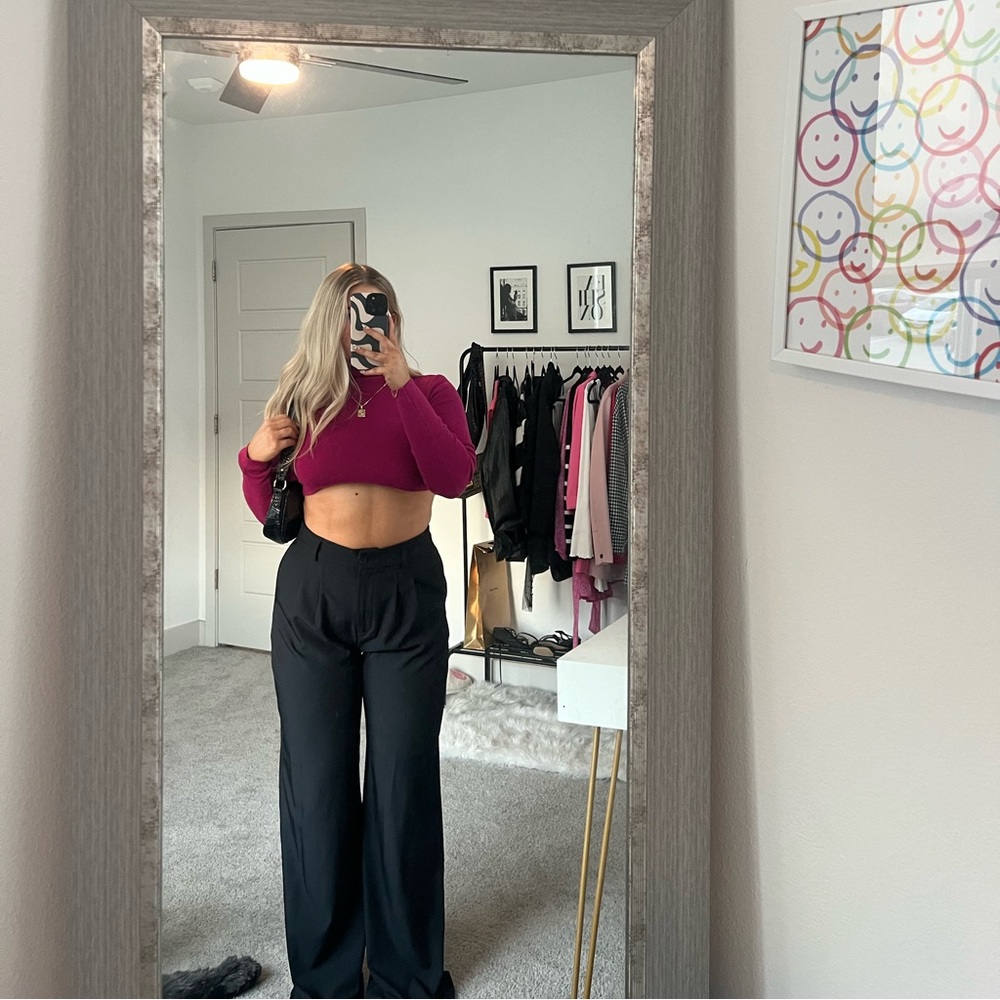 Cropped burgundy turtleneck sweater